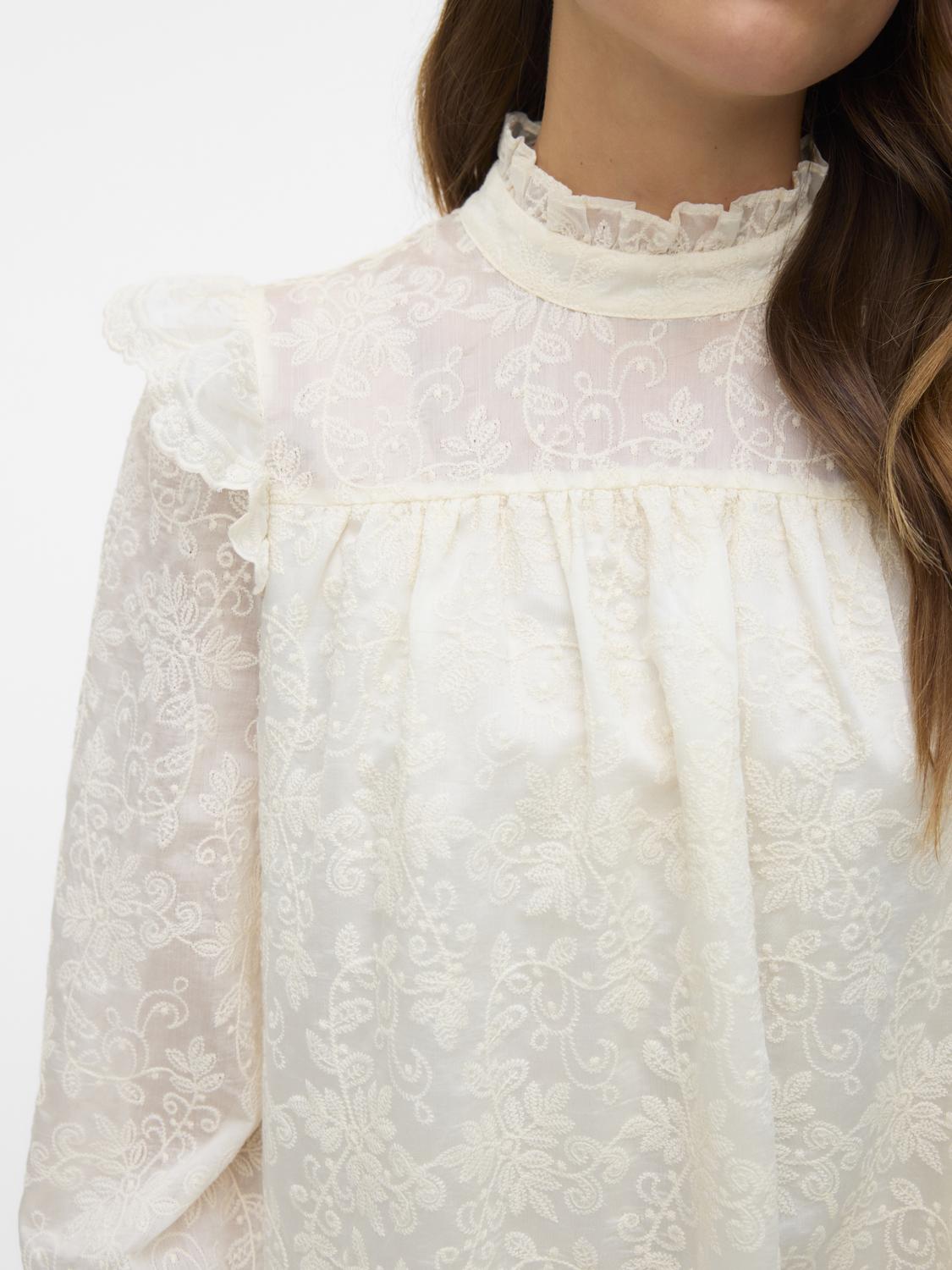 model_shot-detail